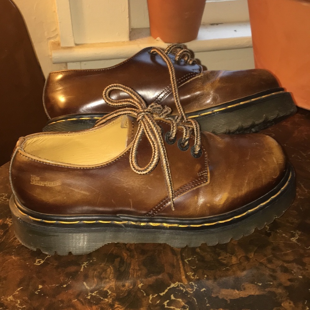 Dr. Martens chunky UNISEX shoe Sz 34/6 vintage